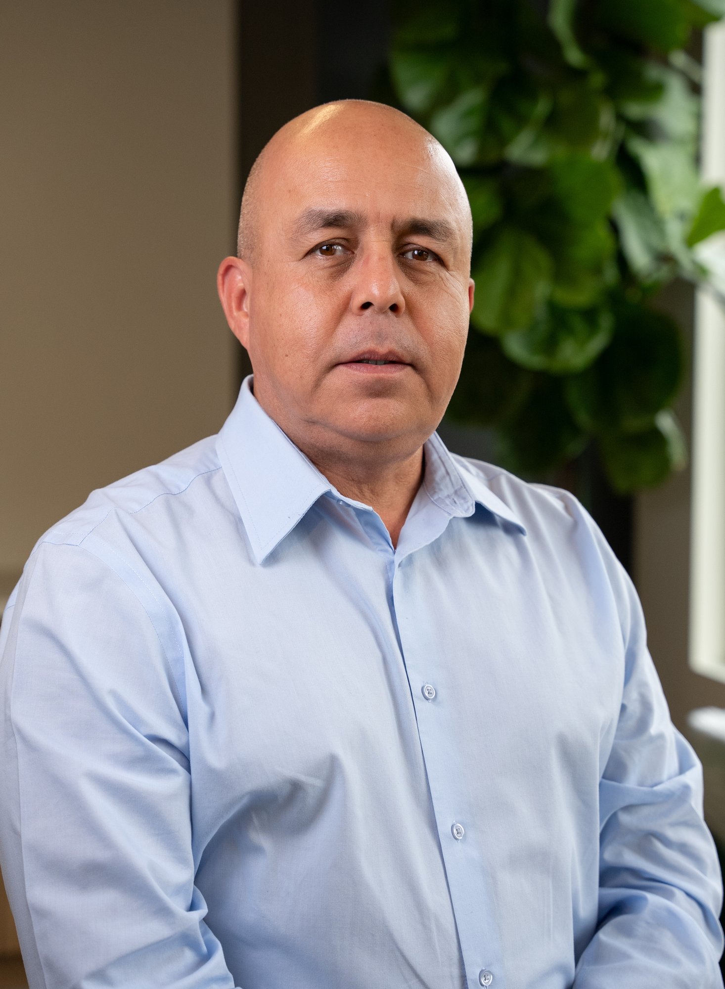 Marco Apodaca Headshot